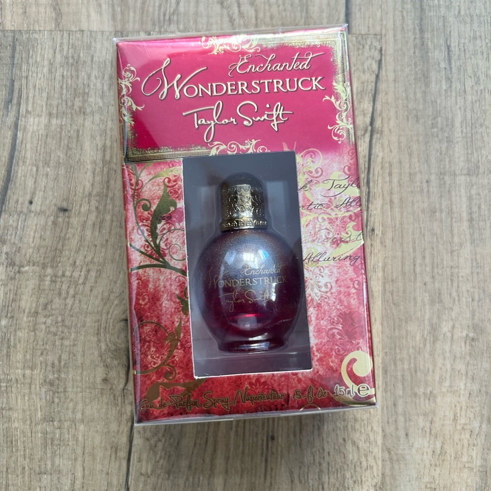 Taylor Swift enchanted wonderstruck perfume